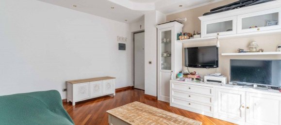 Apartamento de 2 dormitorios en Milan, Italy No. 331355 9
