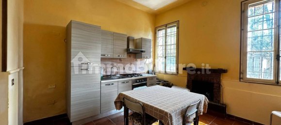 3 bedrooms Apartment in Ferrara, Italy No. 341981 5