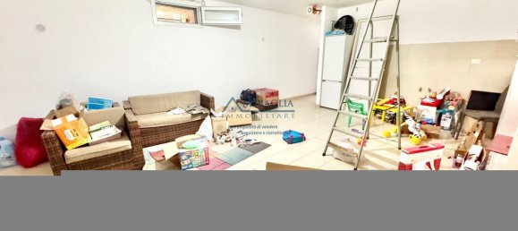 5-Zimmer Villa in San Marcellino, Italy, Nr. 7572 79