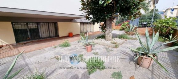 5 bedrooms Apartment in Florence, Italy No. 313411 30