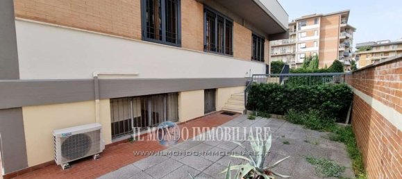 5 bedrooms Apartment in Florence, Italy No. 313411 6