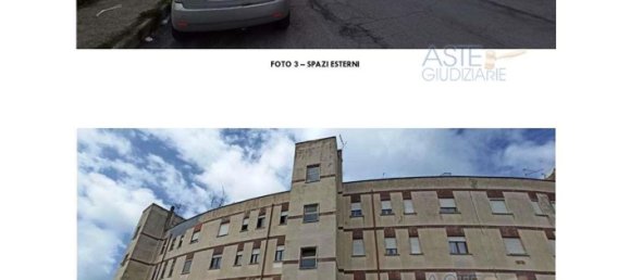 Casa de 11 divisões em Ardea, Italy N.º 9633 21