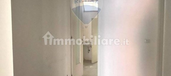 1-salle Propriété commerciale à Bari, Italy No. 35475 10