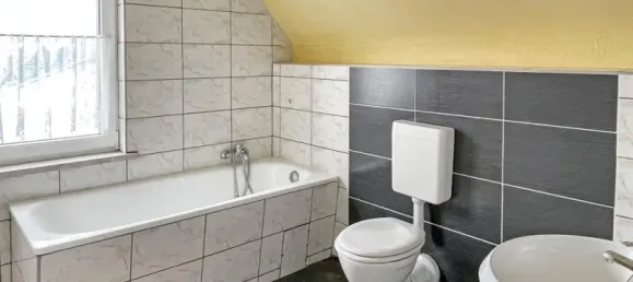 Moradia em banda de 12 divisões em Burgenlandkreis, Germany N.º 28535 11