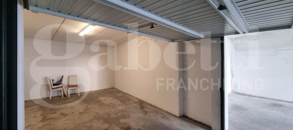 28m² Garage in Marino, Italy No. 221877 10