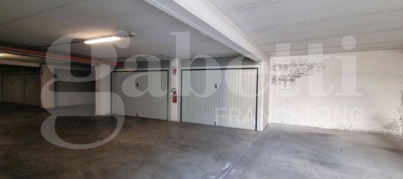 28m² Garage in Marino, Italy No. 221877 8