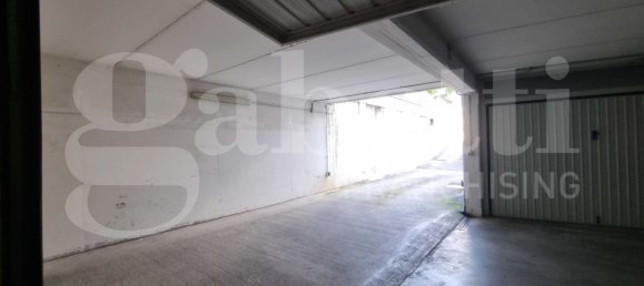 28m² Garage in Marino, Italy No. 221877 12