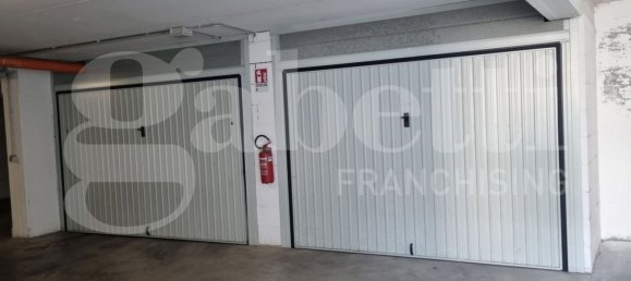 28m² Garage in Marino, Italy No. 221877 5
