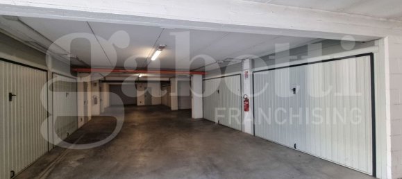 28m² Garage in Marino, Italy No. 221877 7