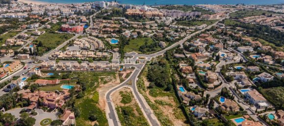 Terreno en Luz, Portugal 533 m² No. 44808 2