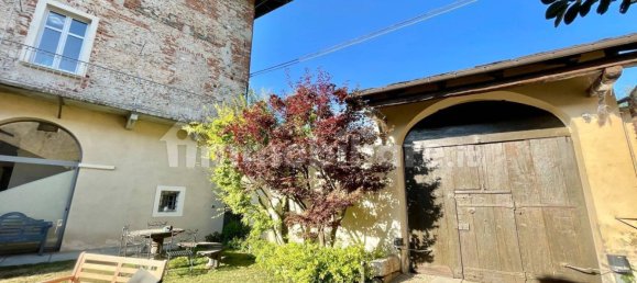 5 bedrooms Villa in Cuneo, Italy No. 270769 7