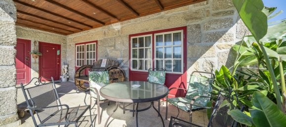 Дом с 8 спальнями в Повуа ди Ланьозу, Португалия № 31709 9