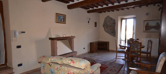 6 rooms House in Montegabbione, Italy No. 130590 9