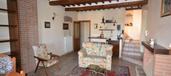 6 rooms House in Montegabbione, Italy No. 130590 5