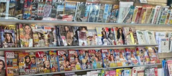 Коммерческая недвижимость с 3 комнатами в Гроттаферрата, Италия № 87465 7