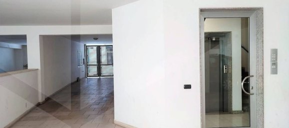 2-Zimmer Wohnung in Bari, Italy, Nr. 19440 4