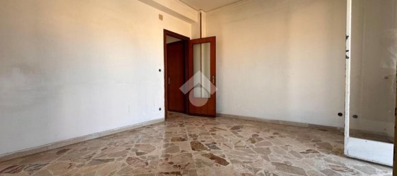 2 bedrooms Apartment in Palermo, Italy No. 300037 9