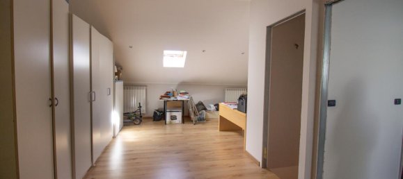 4 rooms House in Bosconero, Italy No. 22351 22