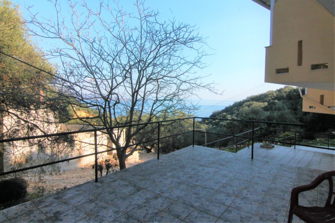 300m² Townhouse in Corfu, Greece No. 5652