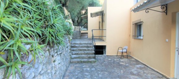 300m² Townhouse in Corfu, Greece No. 5652 4