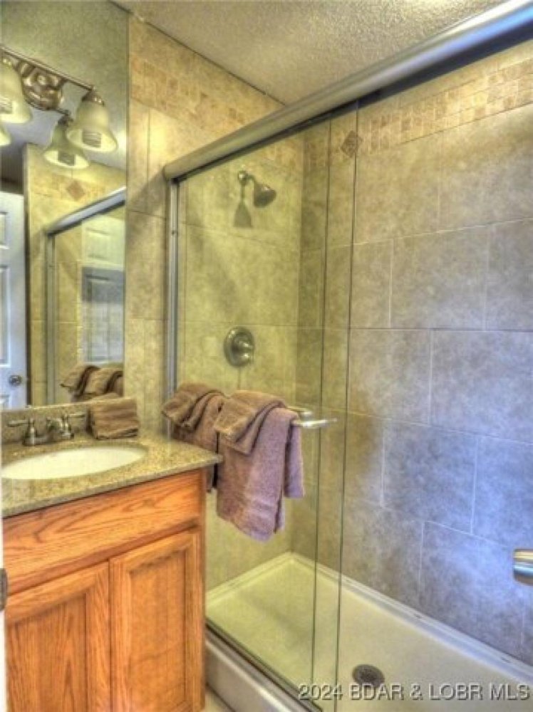 2 bedrooms House in Osage Beach, USA No. 432687