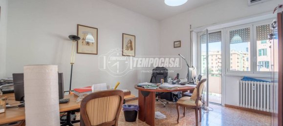3 bedrooms Apartment in Rome, Italy No. 294189 10