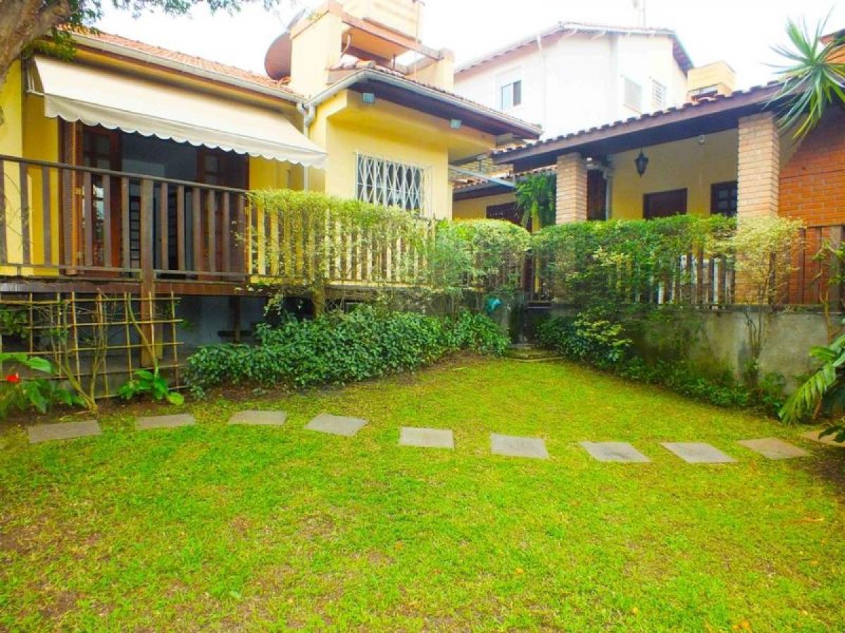 Дом с 3 спальнями в Сан-Паулу, Бразилия № 495762