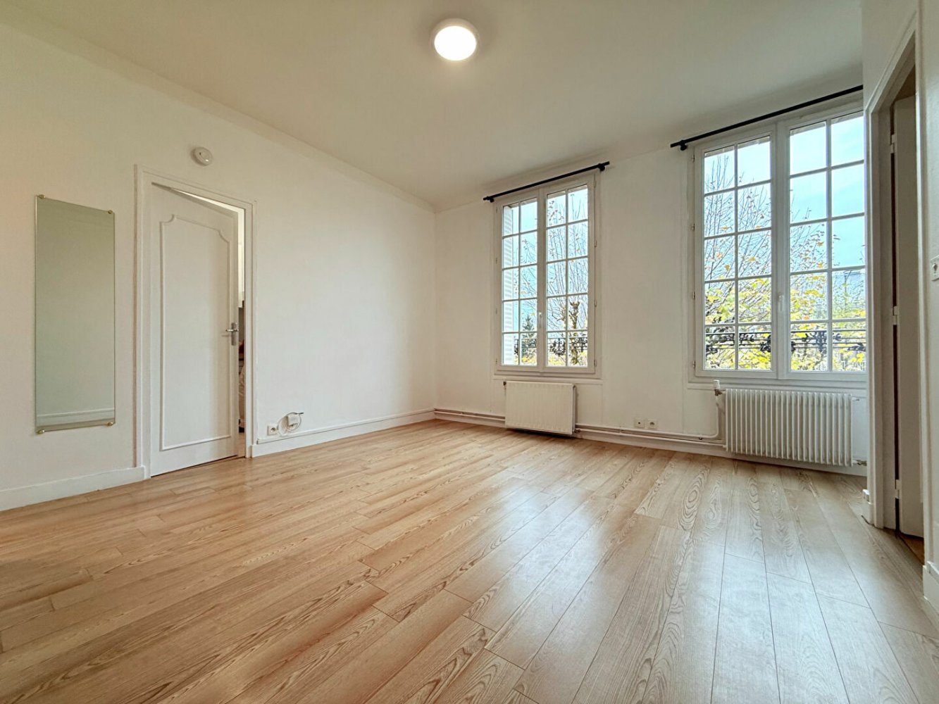 1 Schlafzimmer Wohnung in Chantilly, France, Nr. 56473