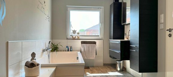 Castelos de 6 divisões em Wittmund, Germany N.º 112443 8