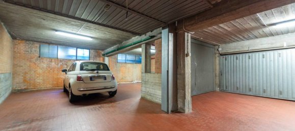 3 bedrooms Apartment in Turin, Italy No. 326764 32