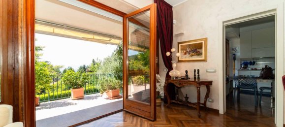 3 bedrooms Apartment in Turin, Italy No. 326764 4