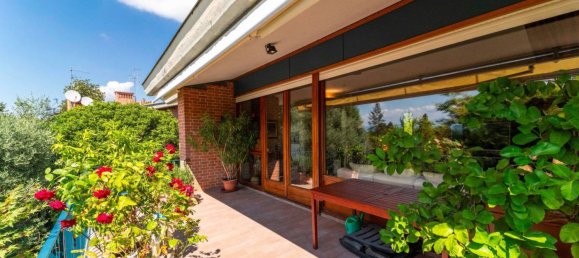 3 bedrooms Apartment in Turin, Italy No. 326764 2