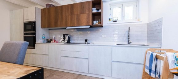 5 rooms Apartment in Colli al Metauro, Italy No. 264916 8