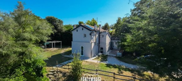 5 rooms Apartment in Colli al Metauro, Italy No. 264916 33