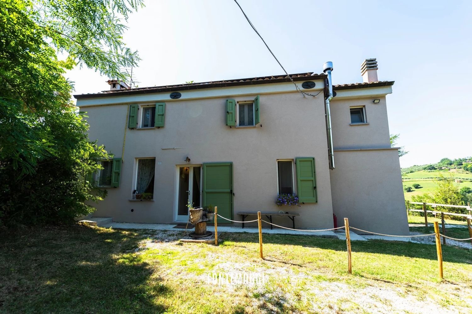 5 rooms Apartment in Colli al Metauro, Italy No. 264916