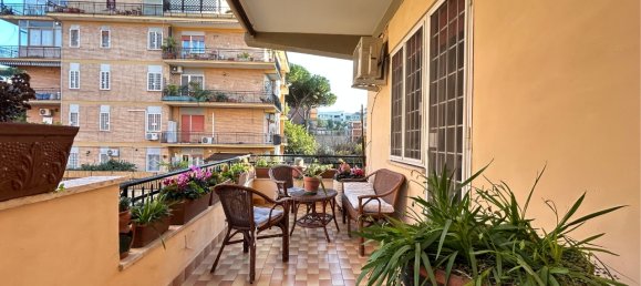3 rooms Apartment in Rome, Italy No. 2308 13