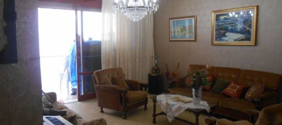 3 bedrooms Apartment in Messina, Italy No. 332191 2
