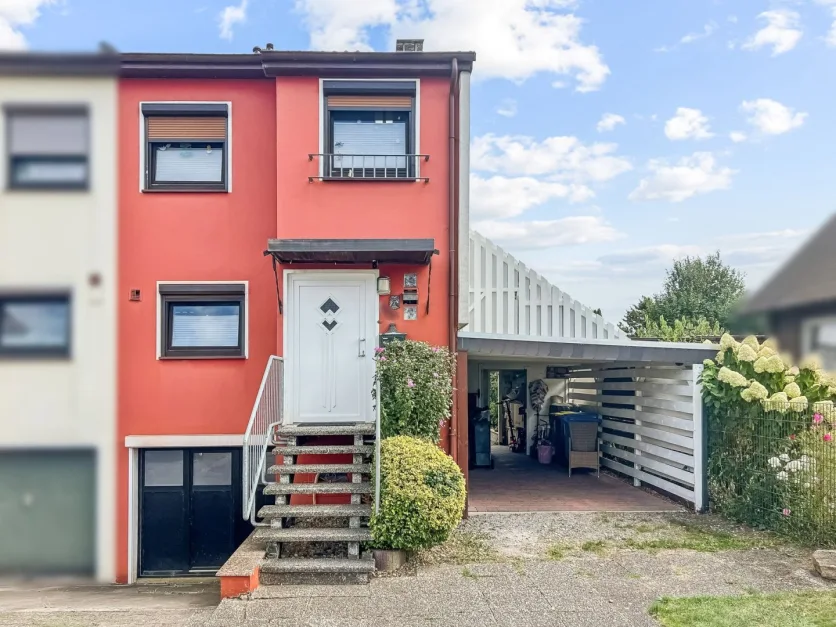 4 rooms Townhouse in Delmenhorst, Germany No. 284673