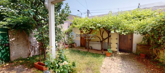 8 bedrooms House in Tours, France No. 79635 14