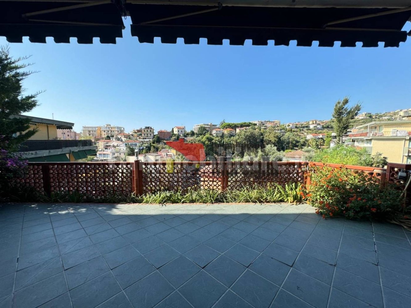 1 bedroom Apartment in Sanremo, Italy No. 33270