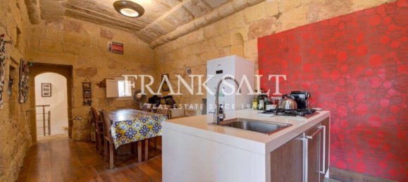 2 bedrooms Farm in Sannat, Malta No. 1059 6