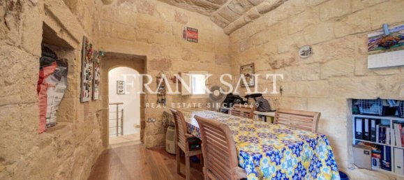 2 bedrooms Farm in Sannat, Malta No. 1059 7