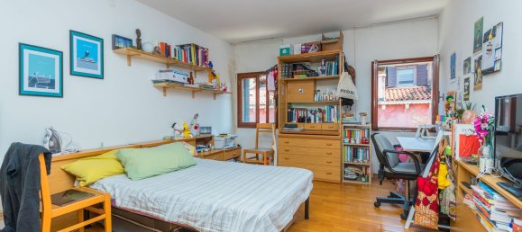 4 rooms Penthouse in Venice, Italy No. 297118 16