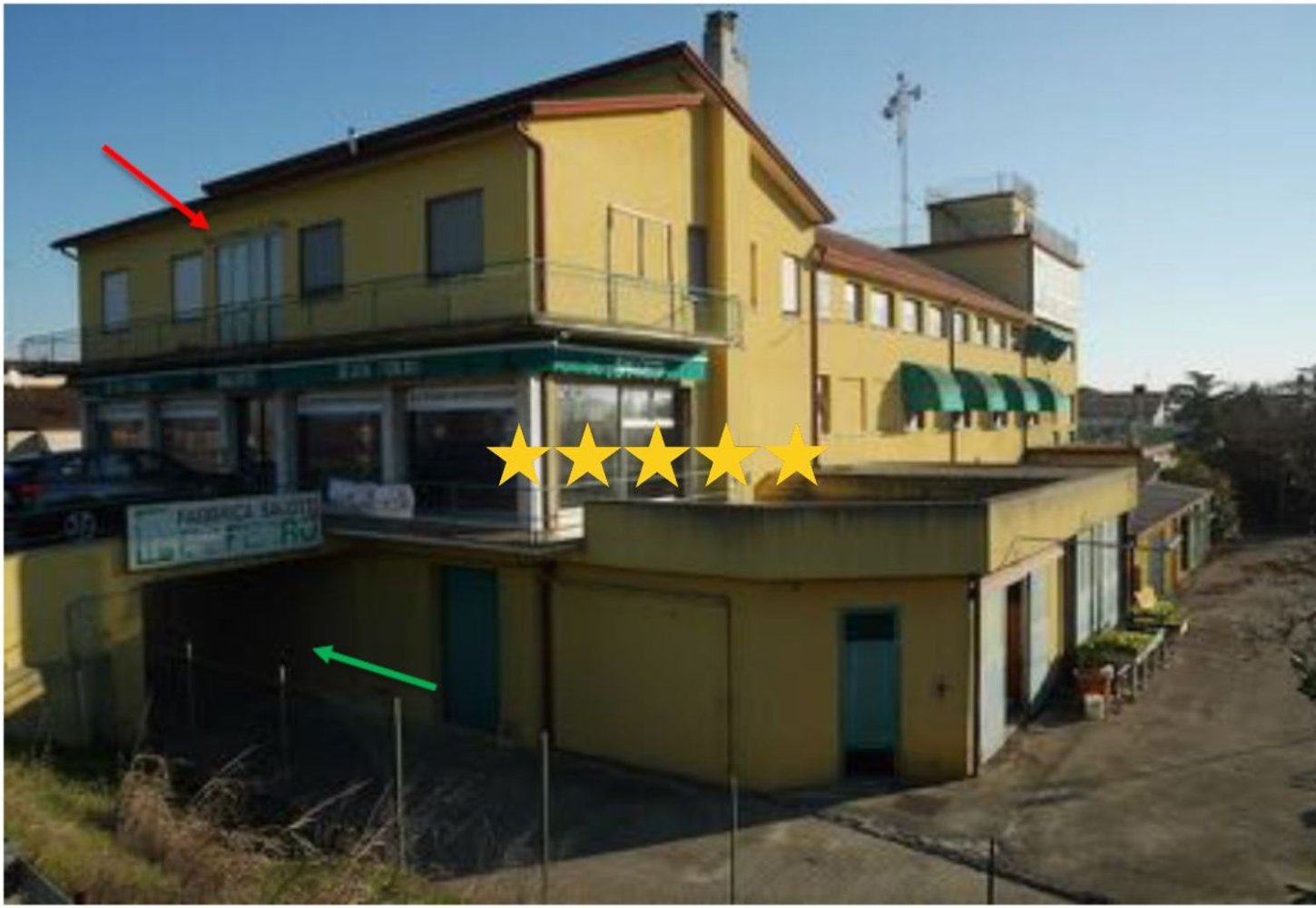 7 rooms Apartment in Quarto d'Altino, Italy No. 9022