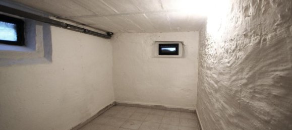 92m² Commercial property in Zwickau, Germany No. 270268 11