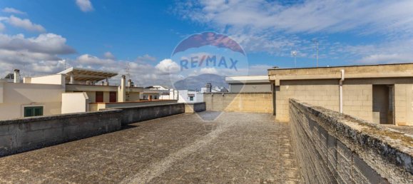 Apartamento de 3 dormitorios en Polignano a Mare, Italy No. 353263 37