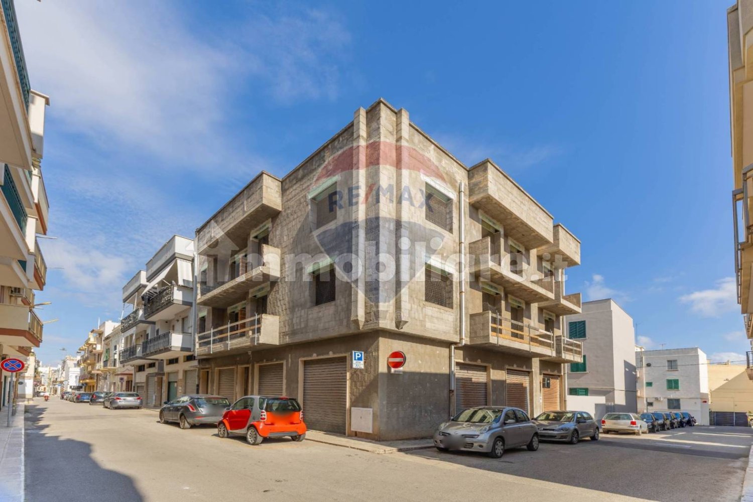 Apartamento de 3 dormitorios en Polignano a Mare, Italy No. 353263