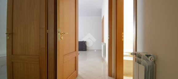 3 غرف نوم شقة في Messina, Italy رقم 342729 16