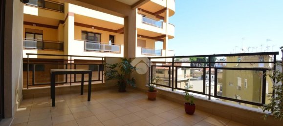 3 غرف نوم شقة في Messina, Italy رقم 342729 6