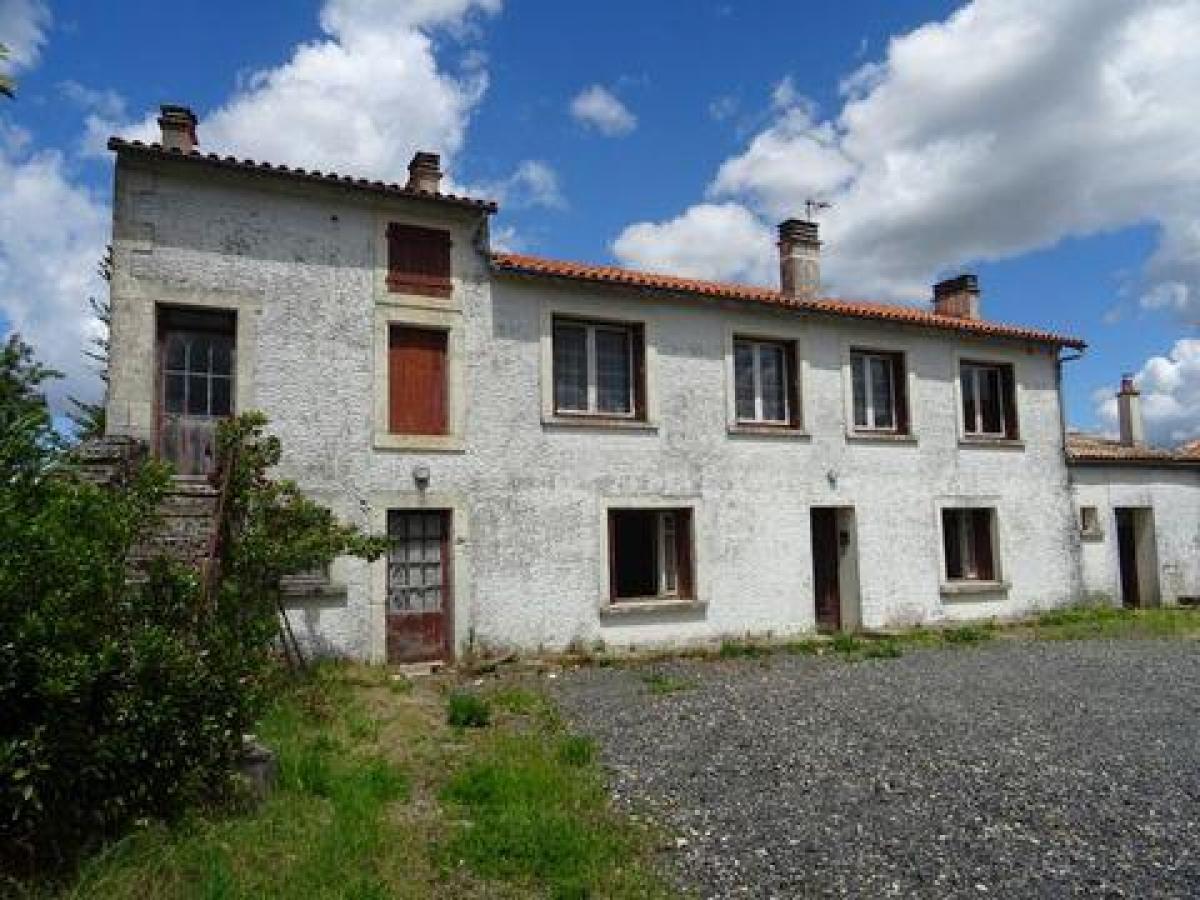4 chambres Maison à Prahecq, France No. 32724